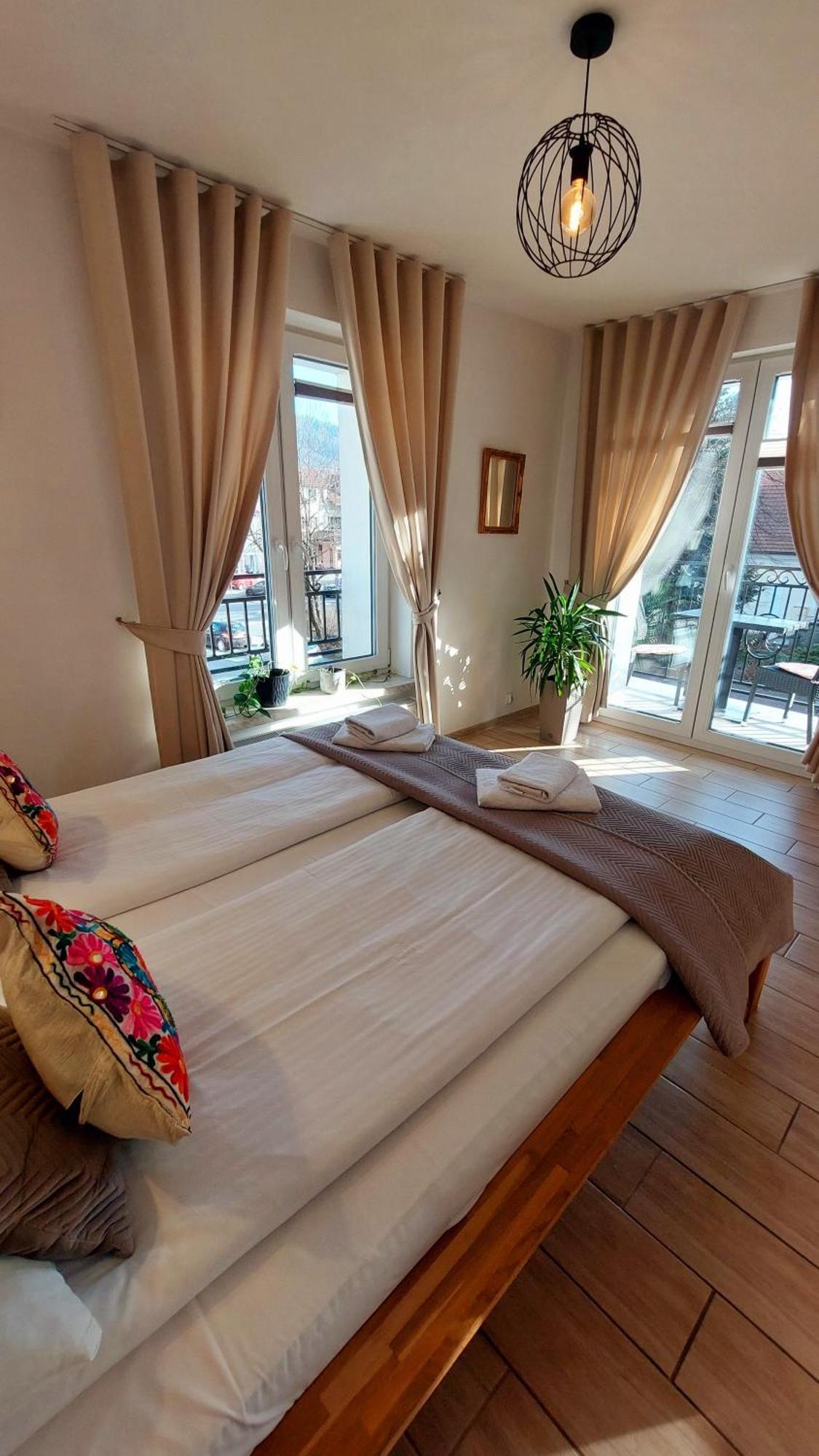 Apartamenty Biala Perla Ustroń Exteriör bild